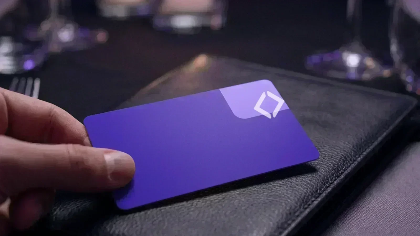 Оплата картой Nexus Pay в ресторане